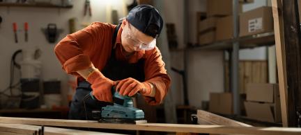 Meaningful Work and Wealth